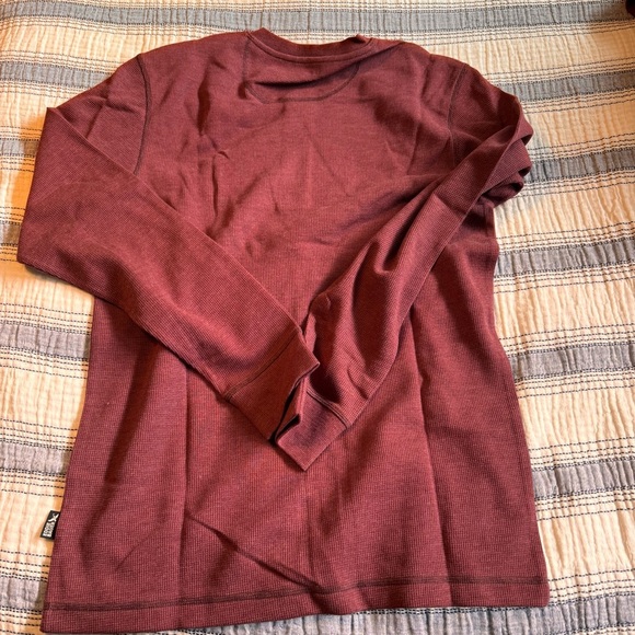 Eddie Bauer 3B Thermal Henley - Picture 3 of 8